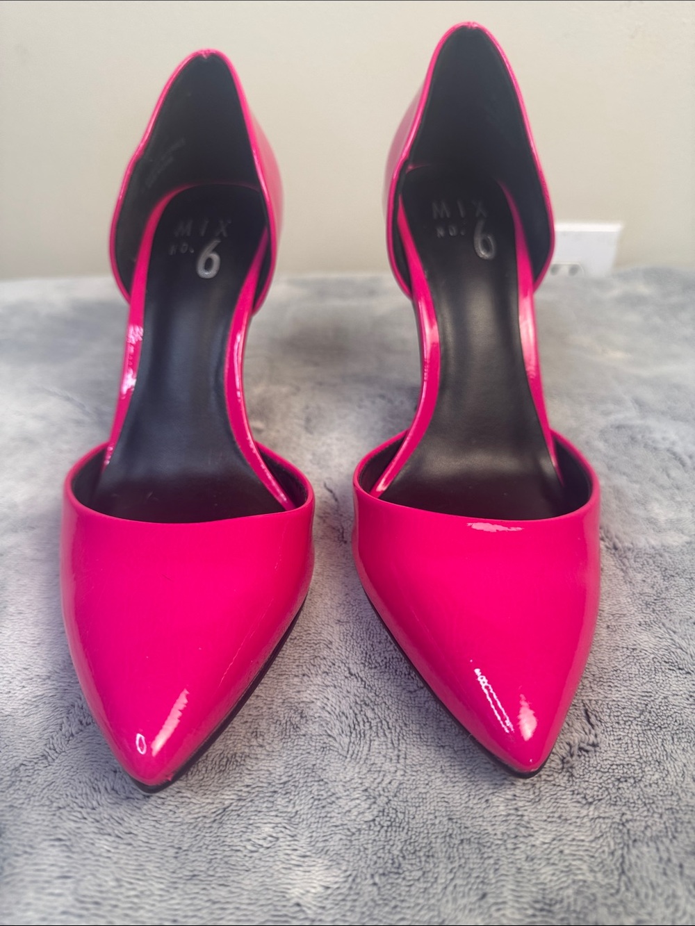Mix No. 6 Dawnira Hot Pink Patent Leather Pumps - Size 6.5 - Picture 6 of 10